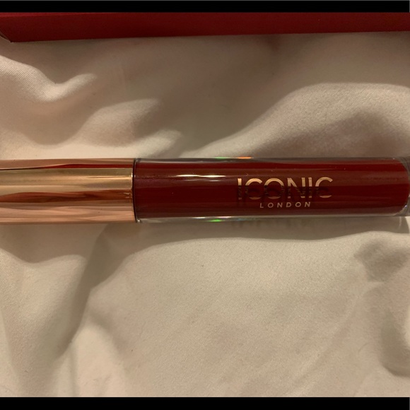 Makeup Bundle - Picture 3 of 3